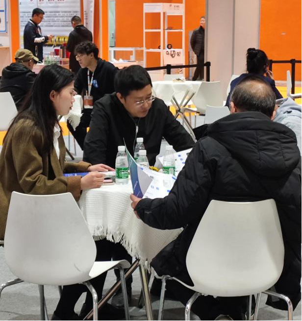 乘龙而上 聚力争春|2024广东泵阀展开幕-